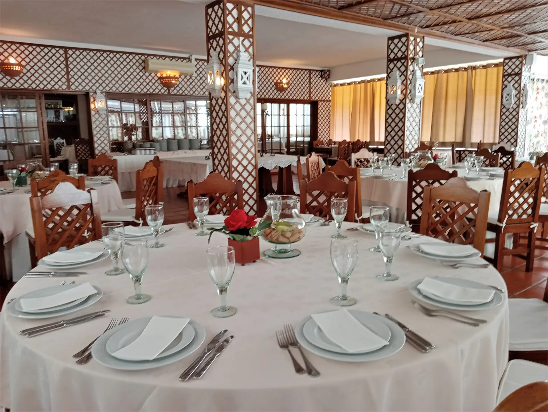 O restaurante foi fundado em 1986 por Júlia, Ilda e Francisco Vinagre