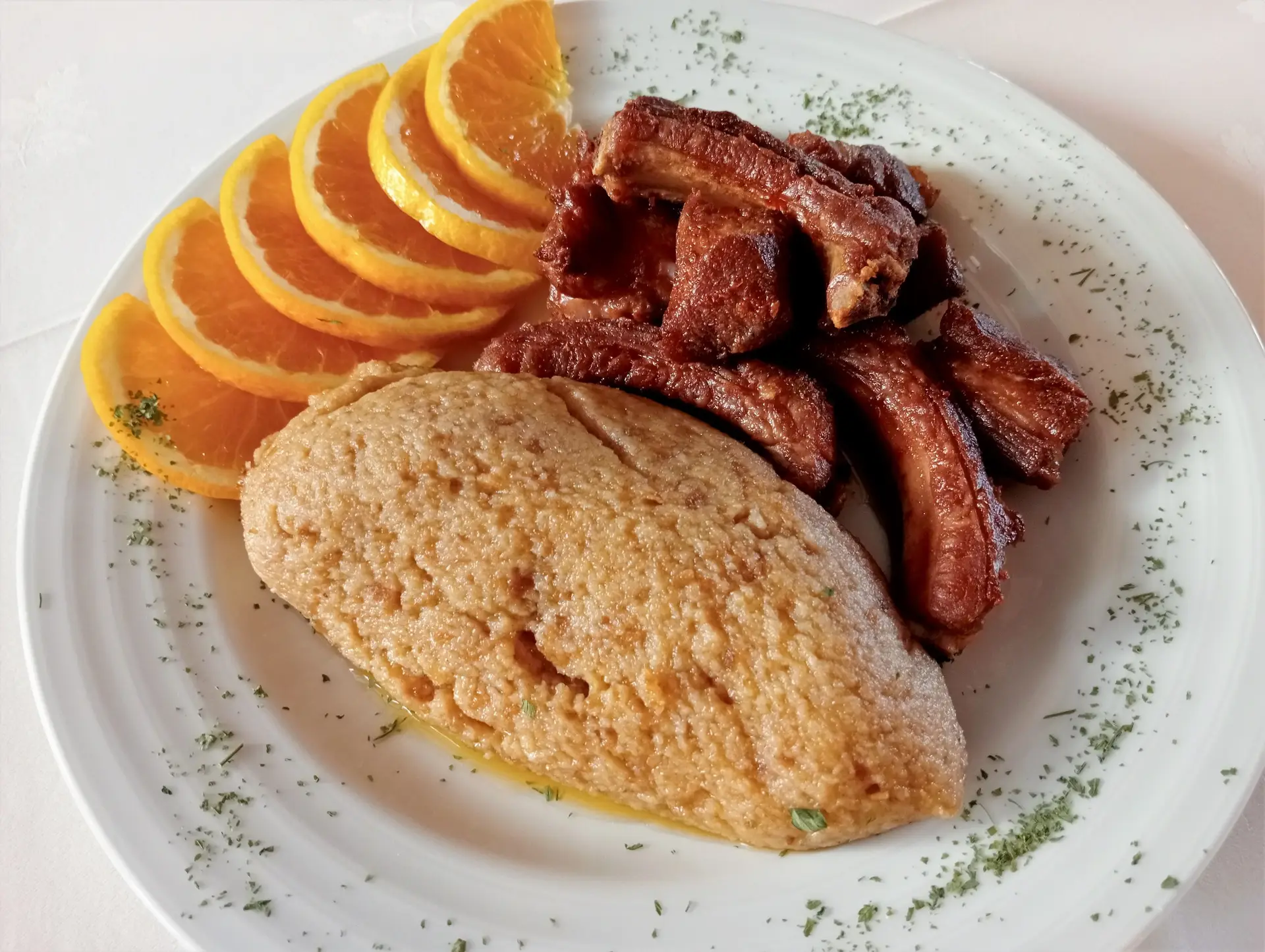 Migas com carne do alguidar