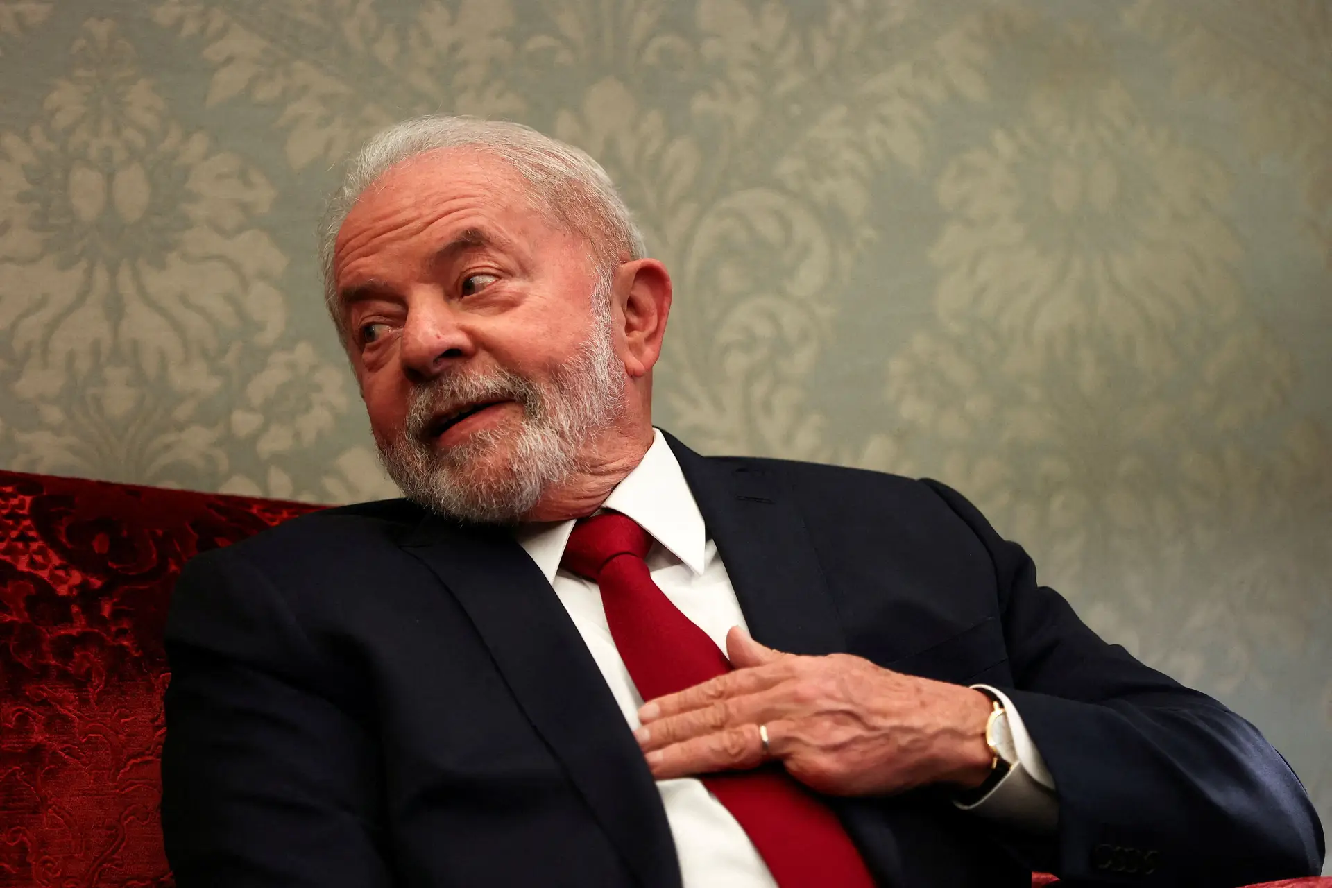 Novo governo no Brasil: Lula da Silva anuncia esta sexta-feira os primeiros ministros
