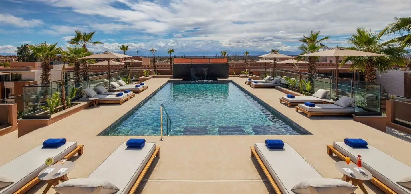 Piscina panorâmica do hotel Pestana CR7 Marrakesh