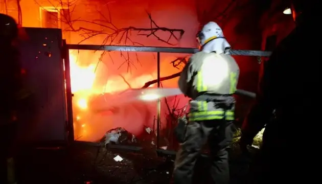 Sete crianças e a mãe morrem em incêndio numa habitação em França