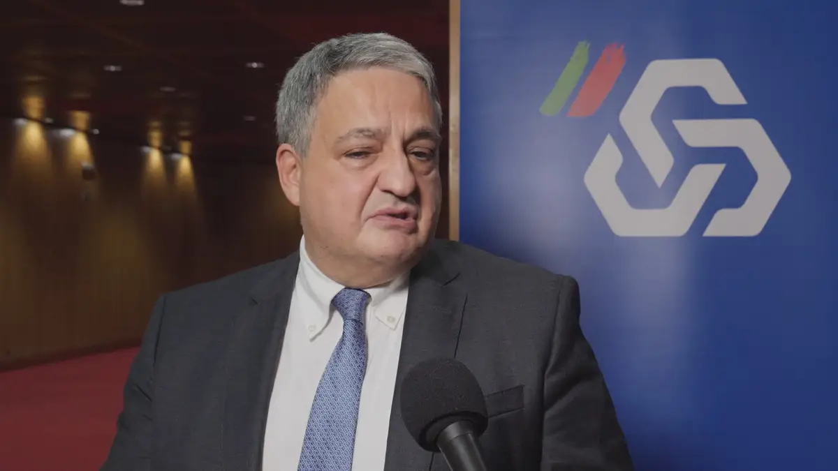 CGD oferece aumento de 3% para este ano, sindicato pede 7% - Expresso