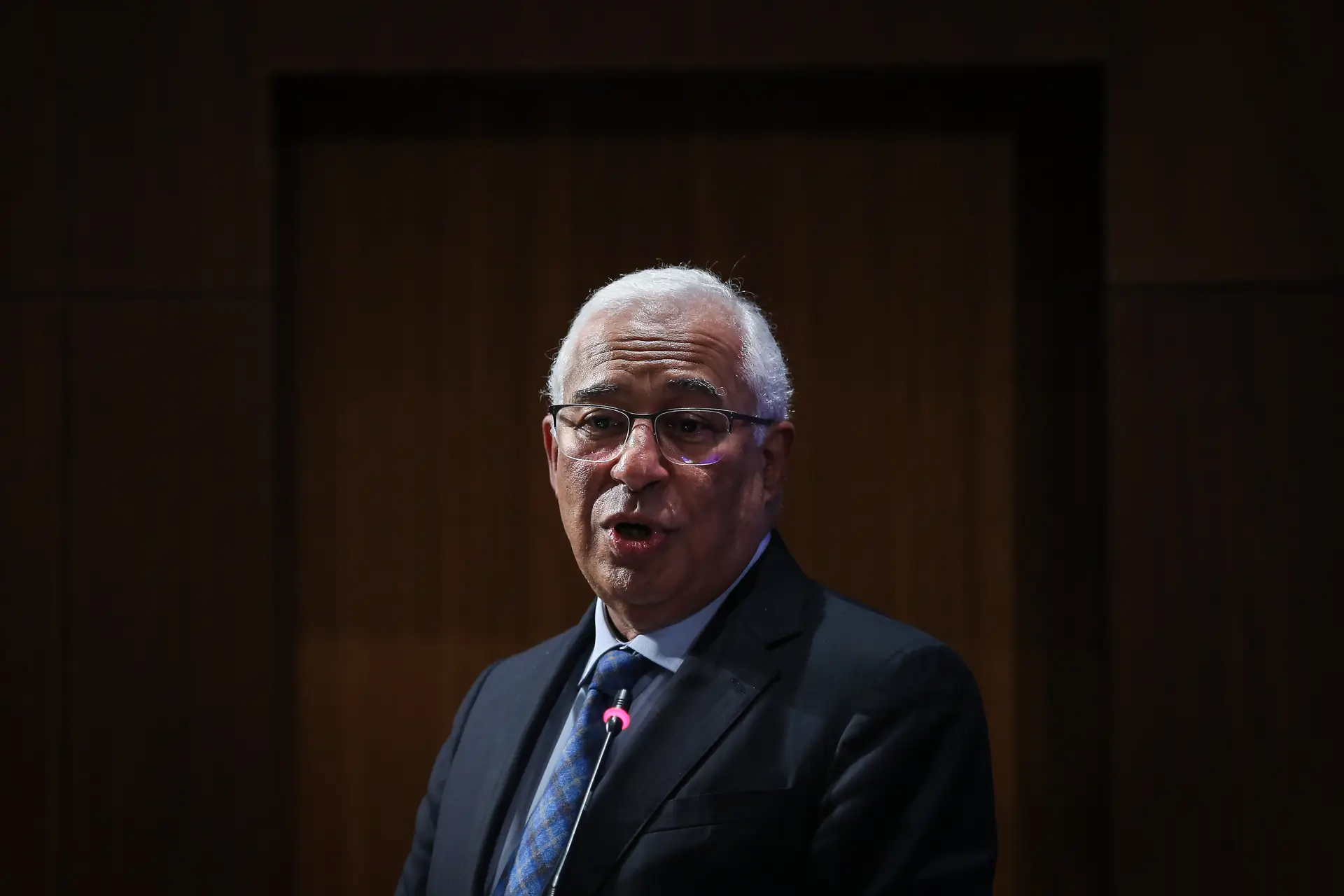 Primeiro-ministro diz ser uma obrigação assegurar que jovens podem escolher Portugal para trabalhar