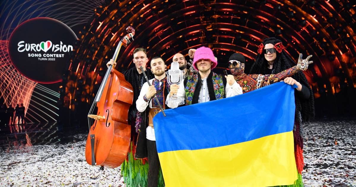 Ucrânia escolhe canção para a Eurovisão em abrigo de bombas numa estação de metro