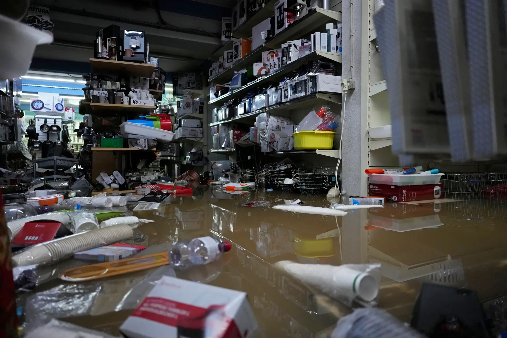 Governo aprova €185 milhões em apoios para os afetados pelas cheias