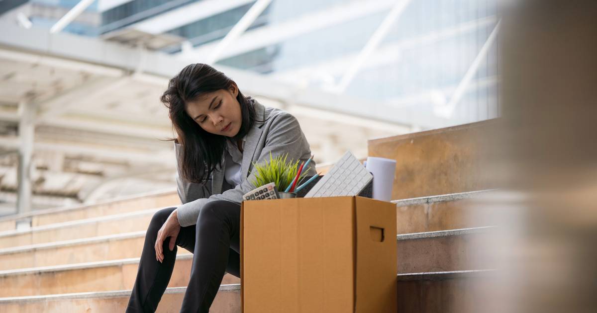 Desemprego jovem aumenta globalmente face a estagnação económica e desafio da IA