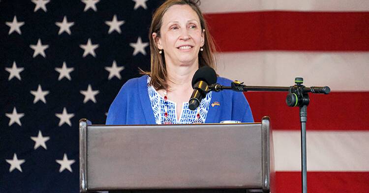 Senado norte-americano confirma Lynne M. Tracy como nova embaixadora dos Estados Unidos na Rússia