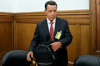 Manuel Pinho acusa Carlos Alexandre de autorizar buscas ilegais: MP teve acesso aos e-mails trocados com os advogados e isto “é grave”