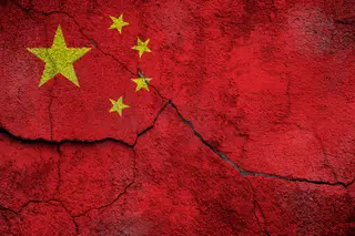 A China admitiu ter esquadras chinesas, mas garantiu que são inofensivas. A UE não acredita e quer vê-las fechadas