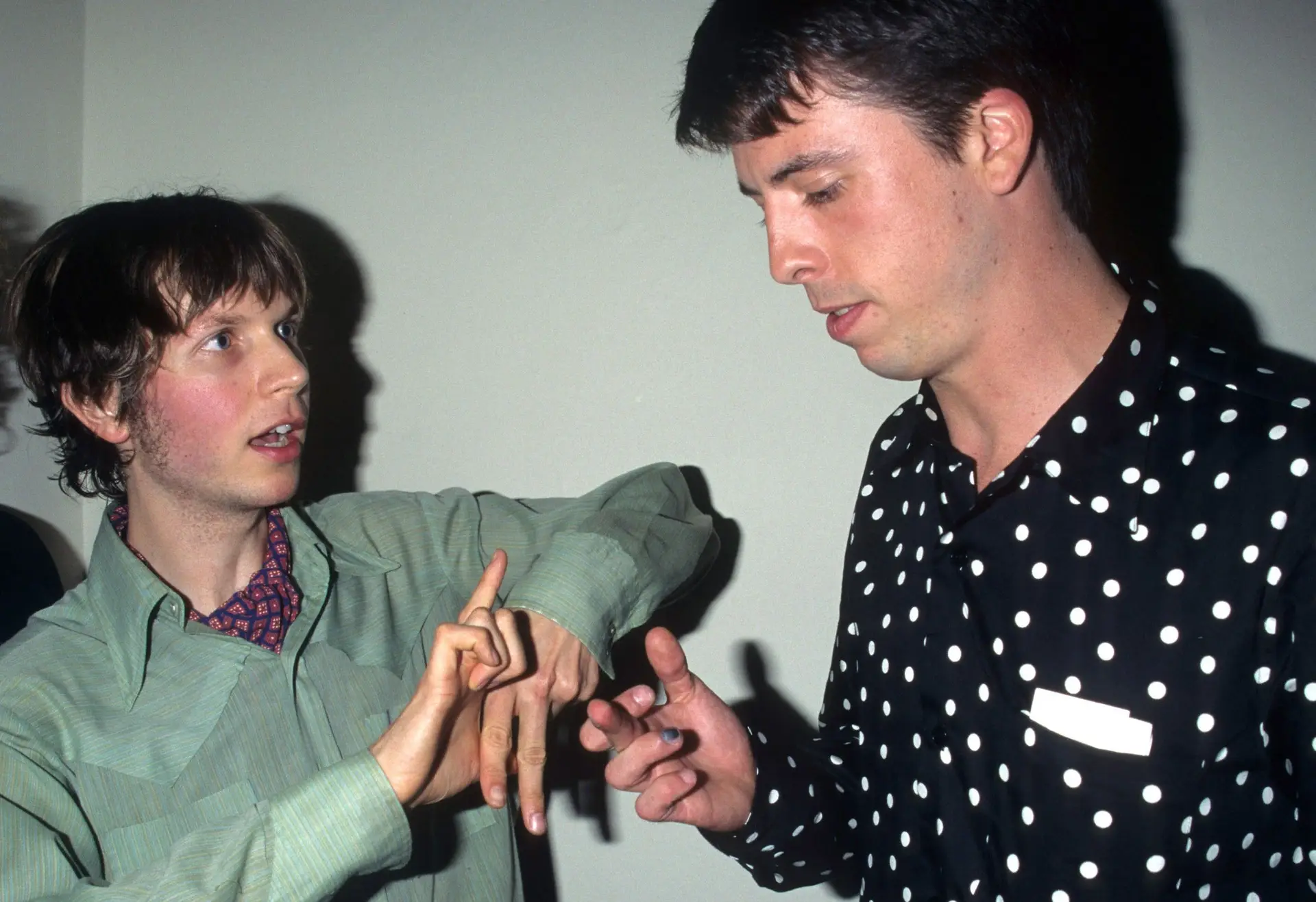 Beck e Dave Grohl em 1996