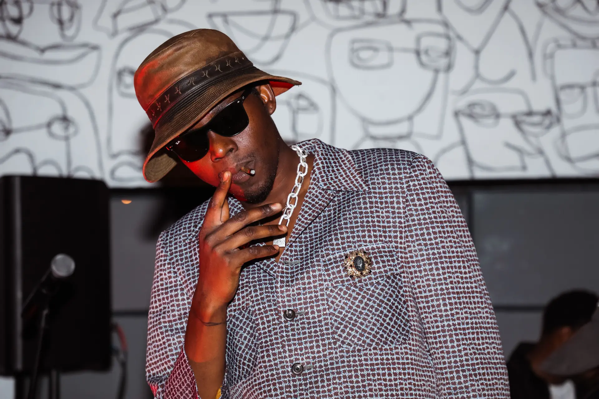 Rapper Theophilus London está desaparecido desde o verão