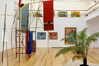 Um cubo sem fim para redescobrir a obra de Pomar