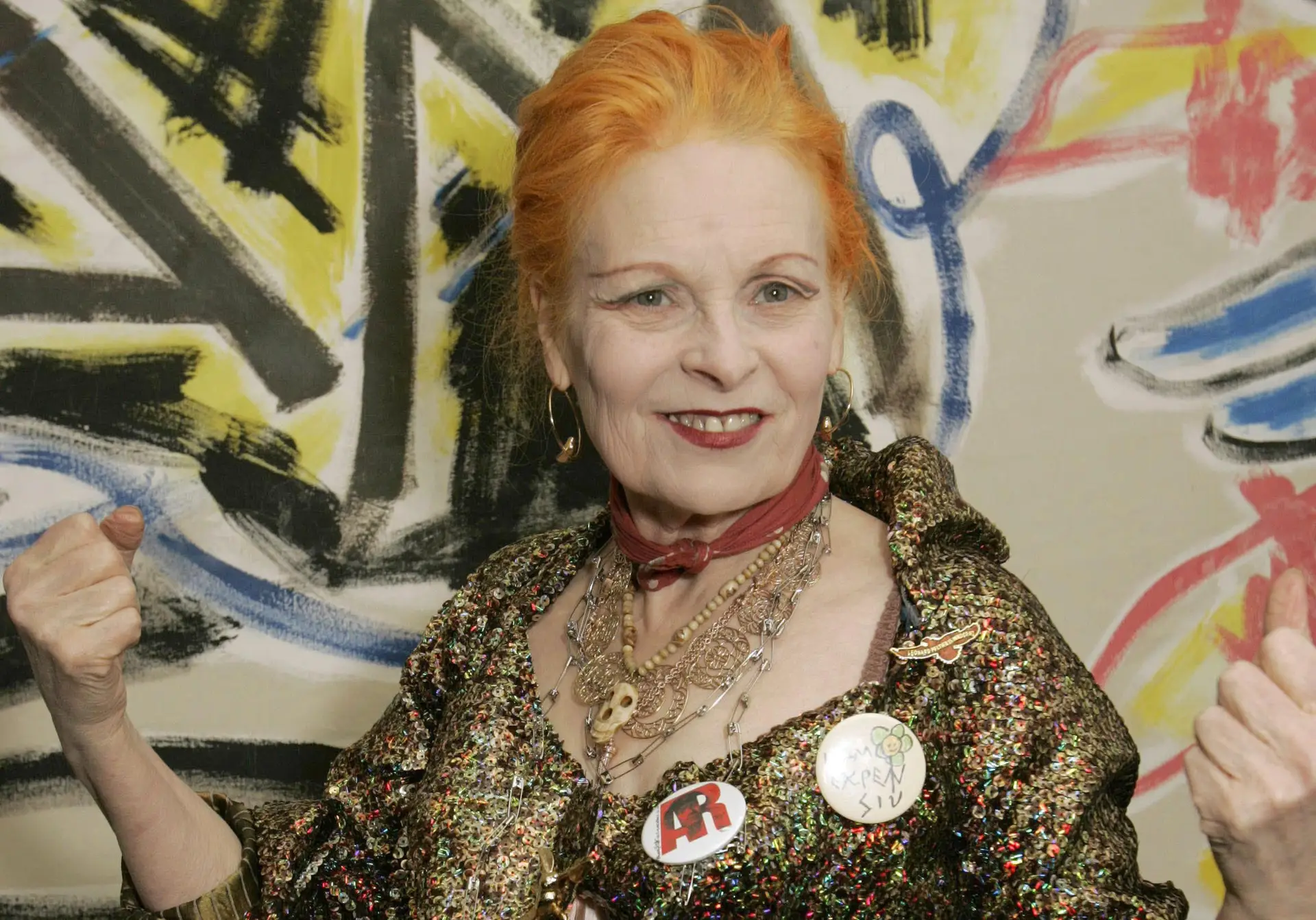 Morreu a minha musa” De Mísia a Boy George, as reações à morte de Vivienne Westwood, a mulher que vestiu os Sex Pistols foto