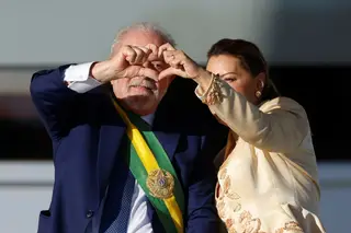 Lula foi duro e racional, mas também emotivo: os dois discursos do novo presidente do Brasil na festa da tomada de posse