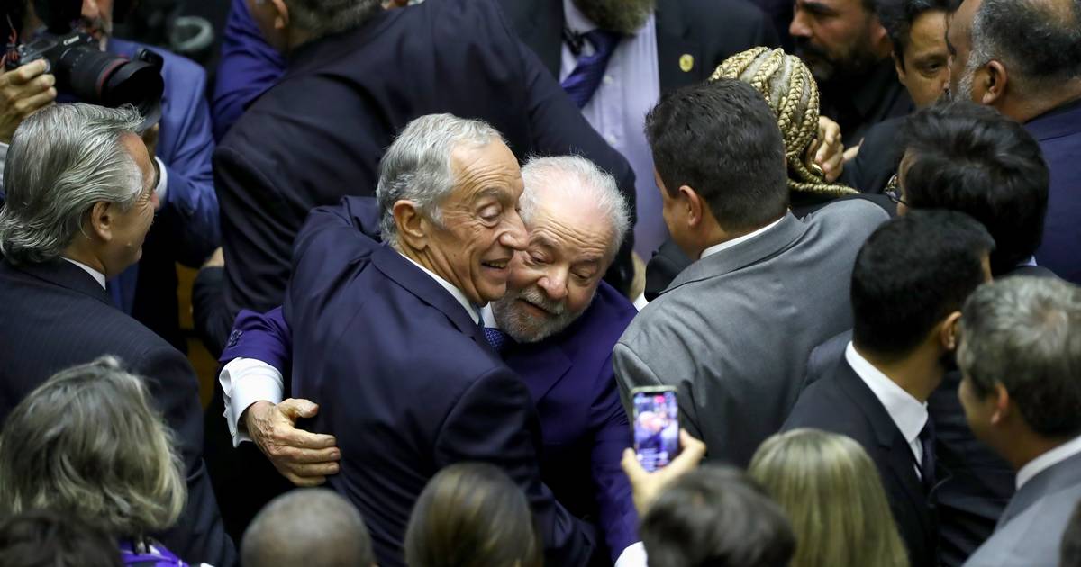 Marcelo critica direita por se opor a discurso de Lula no 25 Abril: 