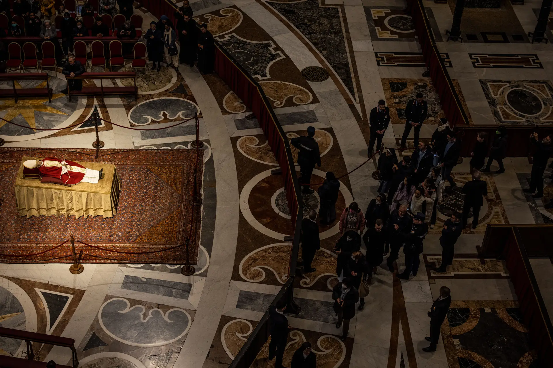 Velório público do Papa emérito Bento XVI na basílica de São Pedro, no Vaticano