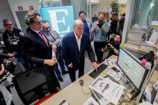 50 anos a marcar o jornalismo em Portugal: veja aqui os bastidores do fecho da edição 2619 do semanário Expresso
