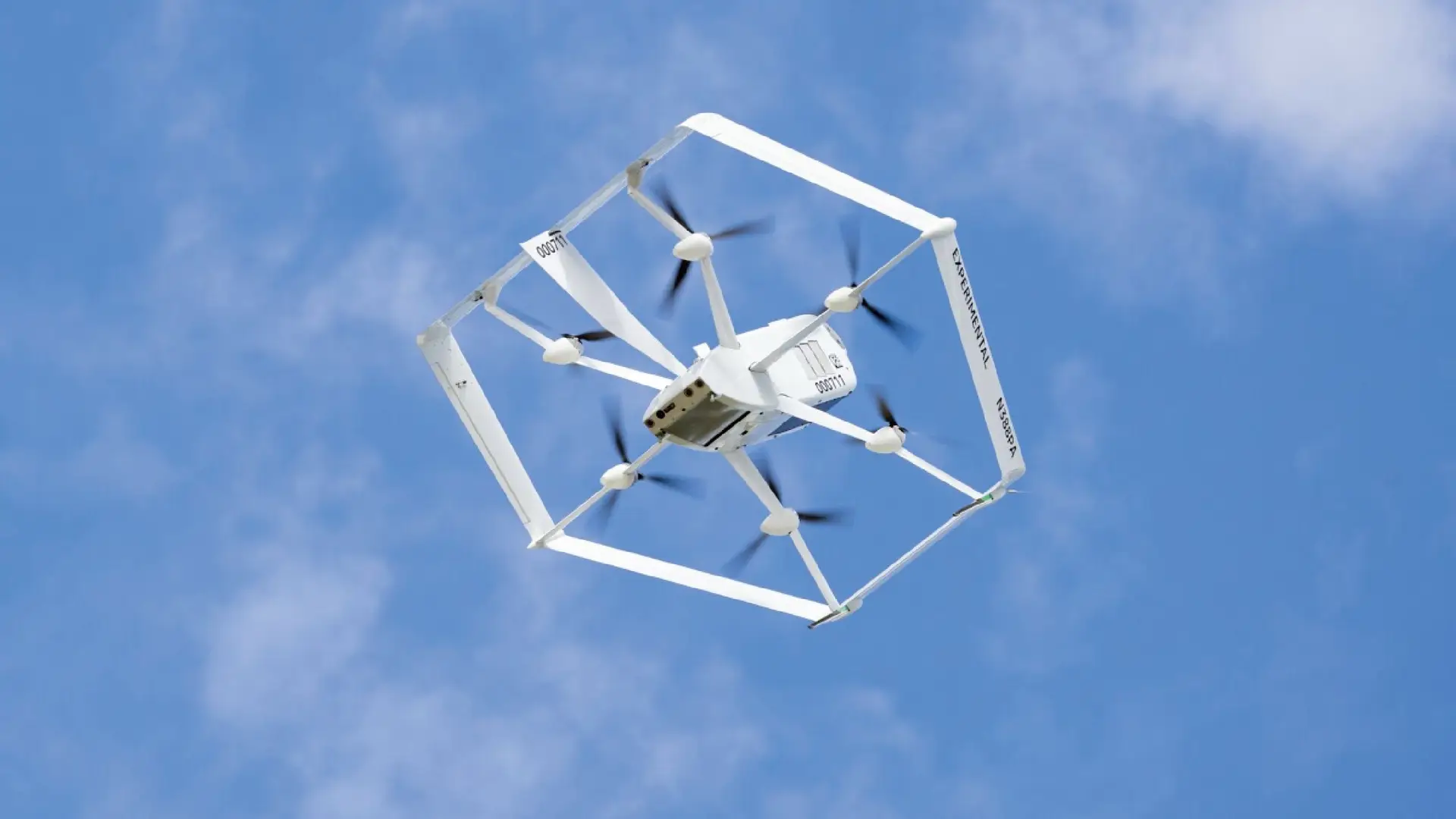Amazon faz descolar entregas por drone em duas cidades dos EUA
