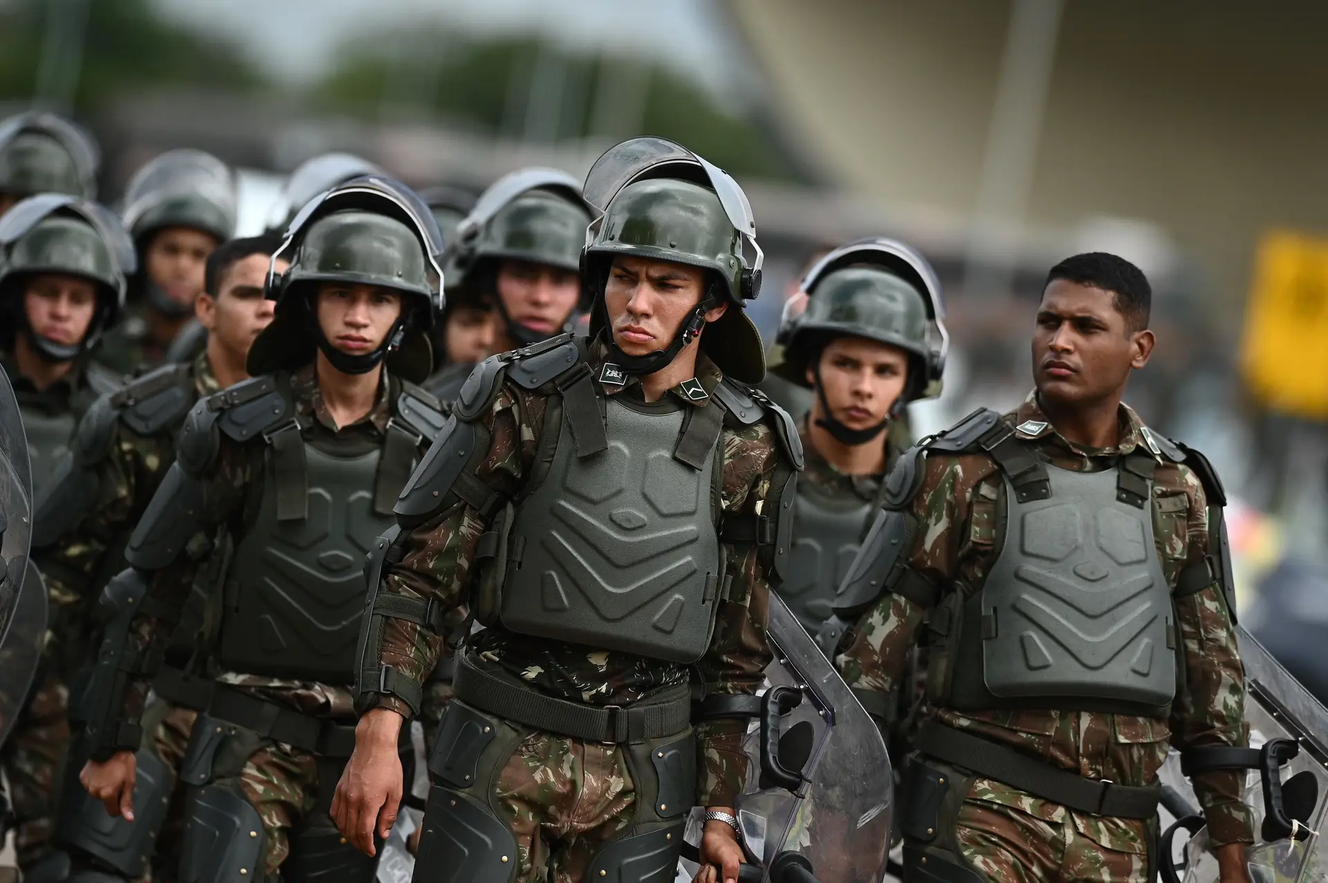 Bolsonarismo está a comandar agenda do Governo Lula: em vez de políticas sociais, discute-se intervenção policial e militar