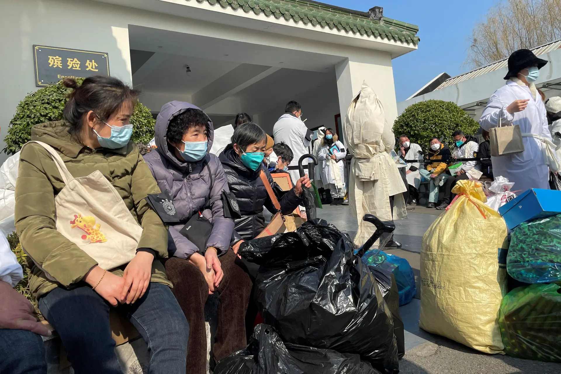 Cerca de 900 milhões de pessoas já foram infetadas na China com covid-19