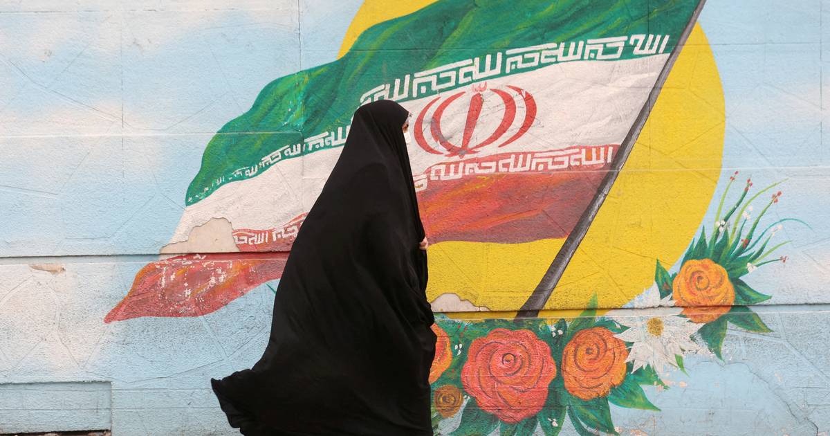 Condenado à morte ex-vice-ministro da Defesa do Irão que foi acusado de espionagem