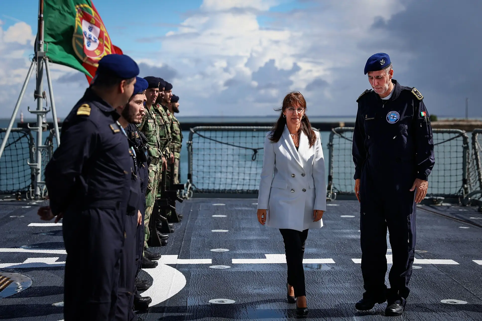 Helena Carreiras espera entregar novo conceito estratégico no fim de janeiro