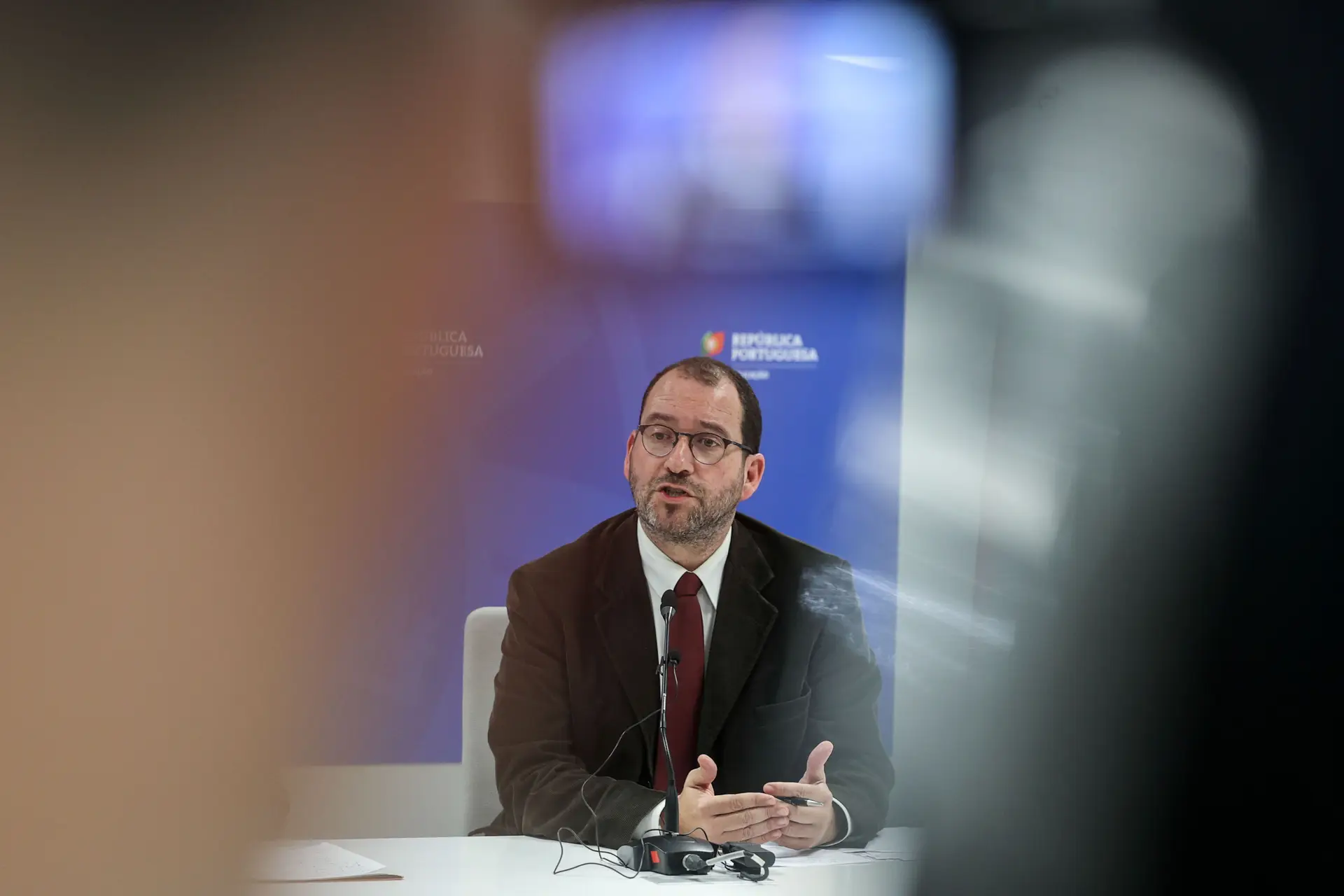 Ministro da Educação afirma que "é tempo de recuperar a serenidade" e promete "boa-fé negocial"