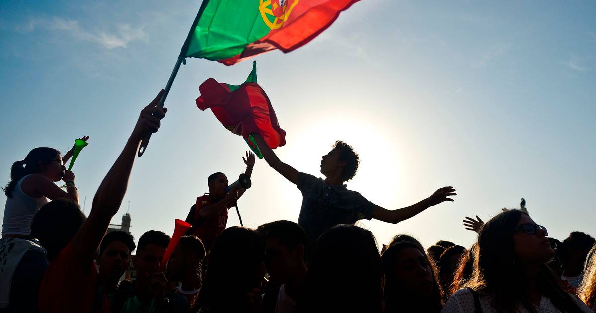 Portugal devia mudar o hino? 10 leitores do Expresso pronunciam-se a favor e contra