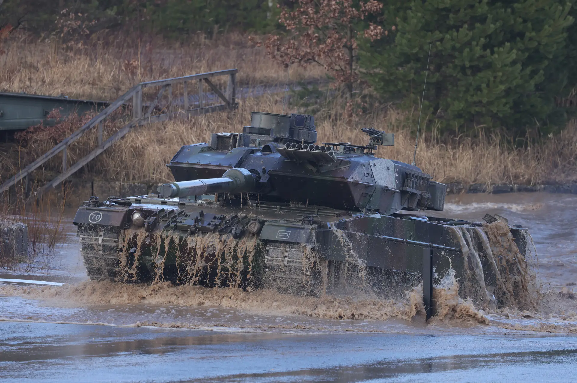 Os tanques Leopard 2 são ágeis, versáteis e adaptados ao teatro de guerra da Ucrânia