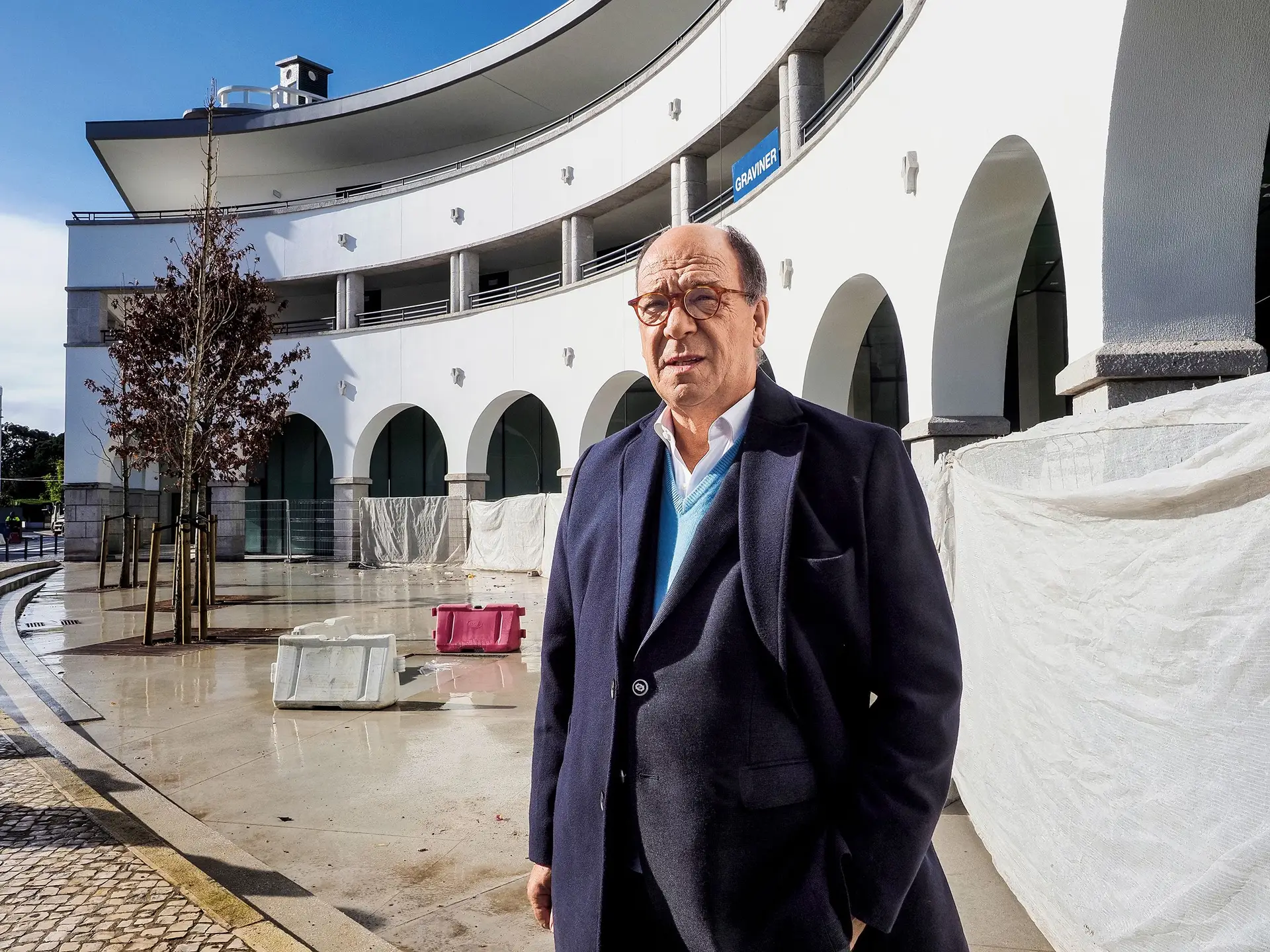 Buscas na Câmara de Cascais: Carreiras diz que está de “consciência tranquila” e afasta Pinto Luz do caso