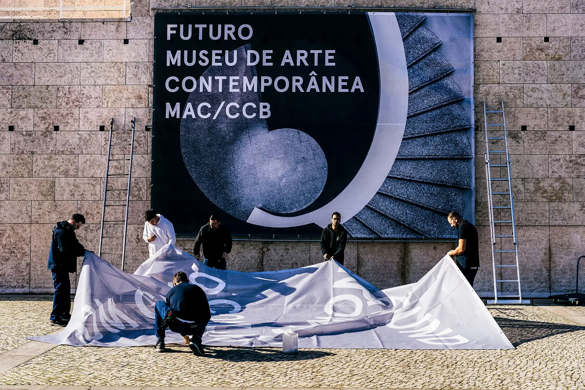 MAC/CCB inaugura com nova imagem mas sem coleção própria: obras mais importantes são disputadas em tribunal