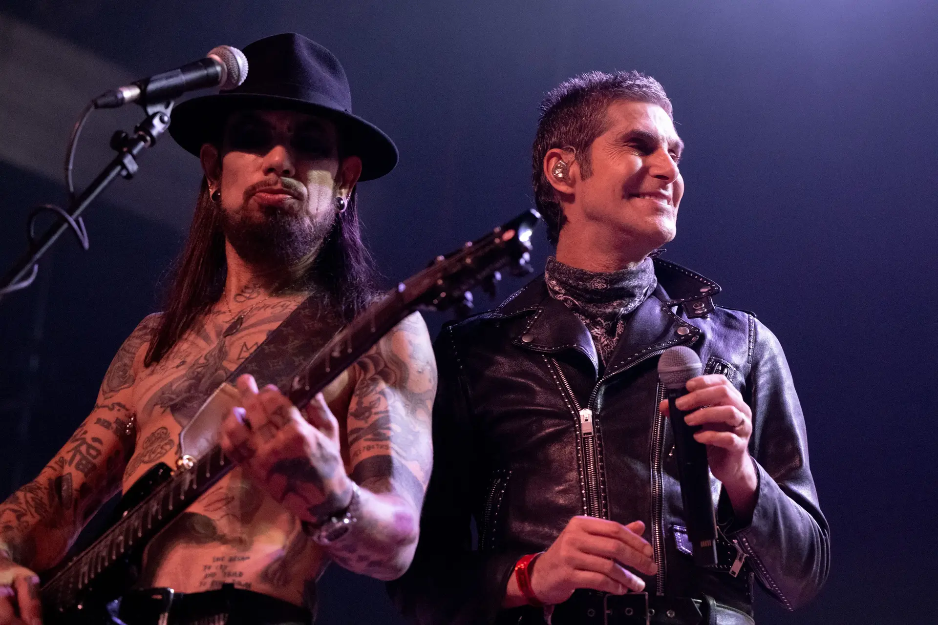 Dave Navarro e Perry Farrell em 2021