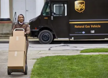 Lucros da UPS aumentam 5,4% em 2022 para 12,8 mil milhões de euros