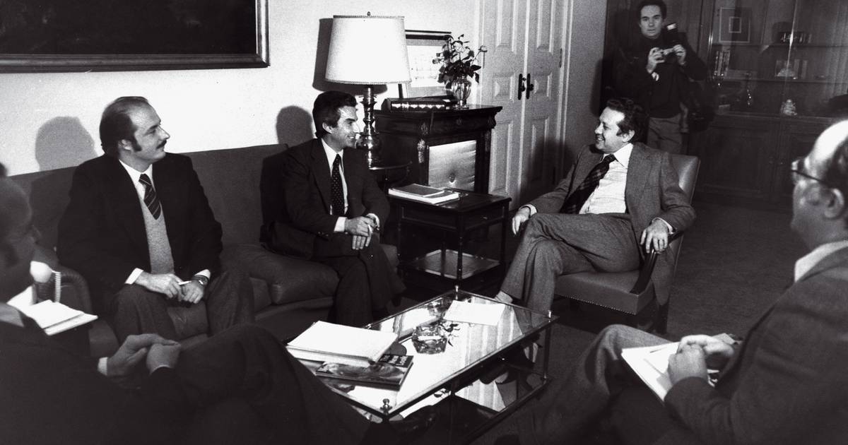 1976: Soares à espera do miniplano Marshall
