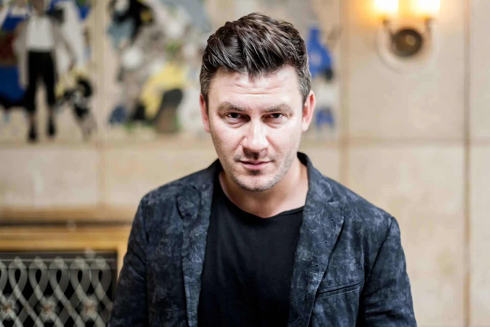 O escritor russo Dmitry Glukhovsky