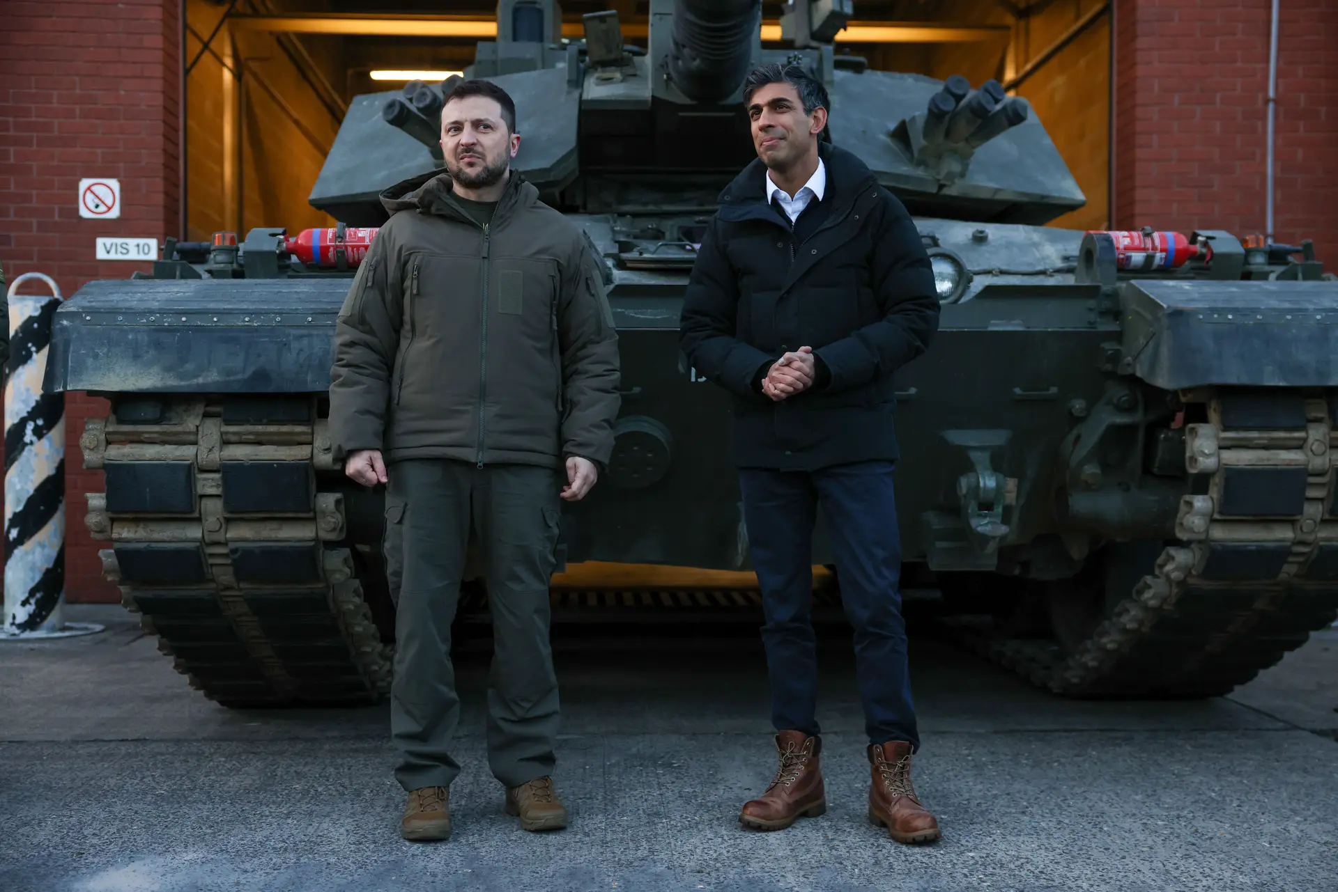 Zelensky pediu caças, mas também tem muito a agradecer: “O Reino Unido tem sido o apoiante político mais forte da Ucrânia na Europa"