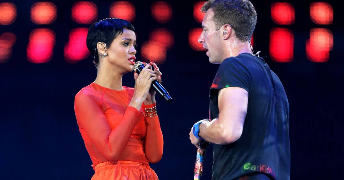 Chris Martin, dos Coldplay, diz que Rihanna “é a melhor cantora de todos os tempos”