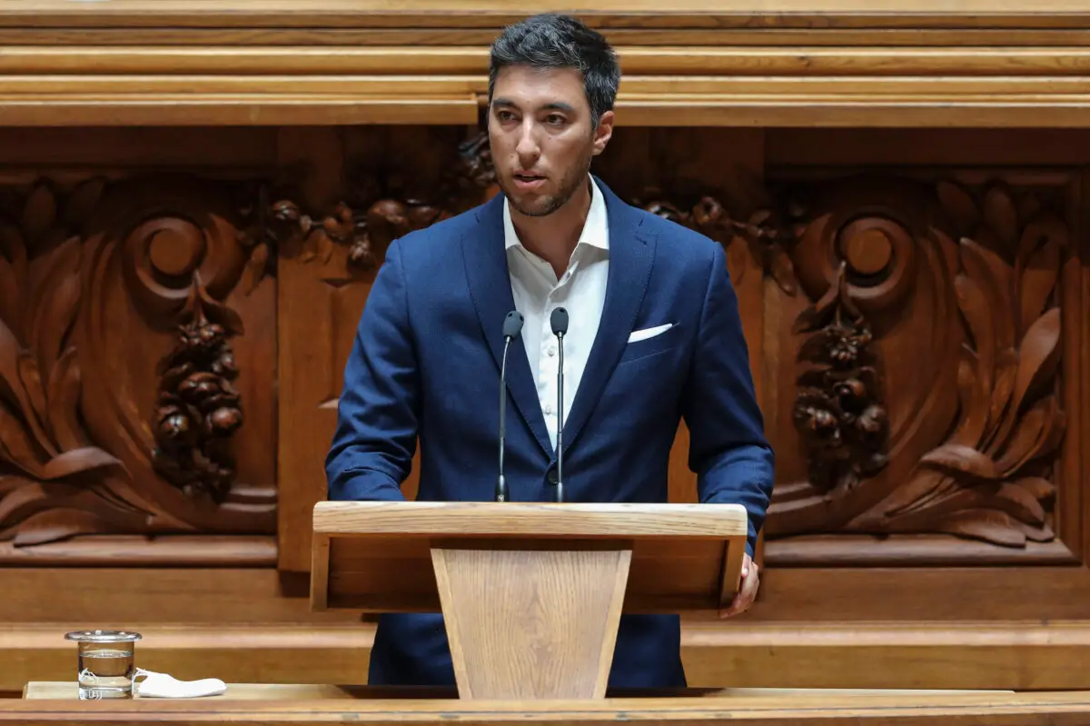 Candidatura contra Sousa Real mostra a cara. PAN caminha para a "irrelevância política", alertam críticos