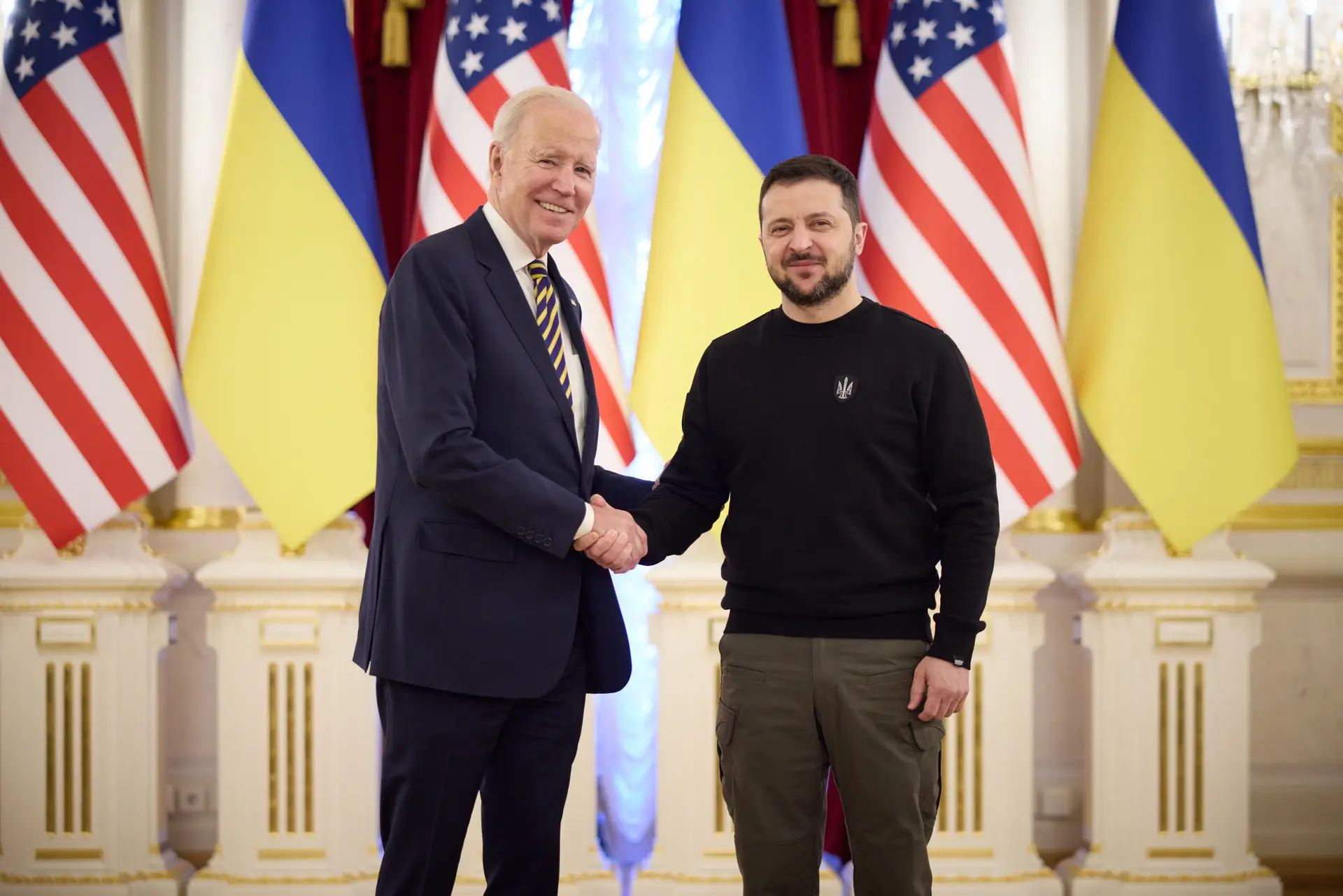 Biden e Zelensky encontram-se em França e no G7 em Itália