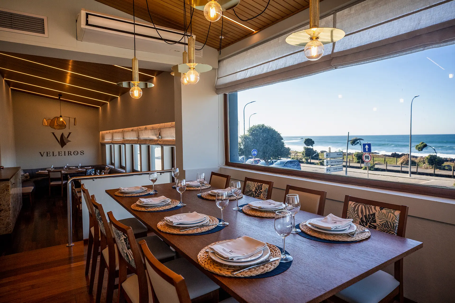 Outra brisa, no restaurante Veleiros: uma casa renovada por um cliente apaixonado