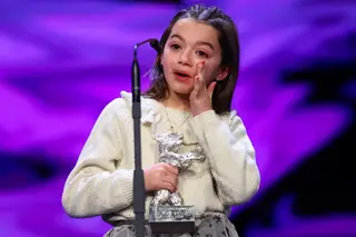 Quem é a pequena Sofia Otero, a rapariga cis que fez de rapariga trans no filme premiado em Berlim