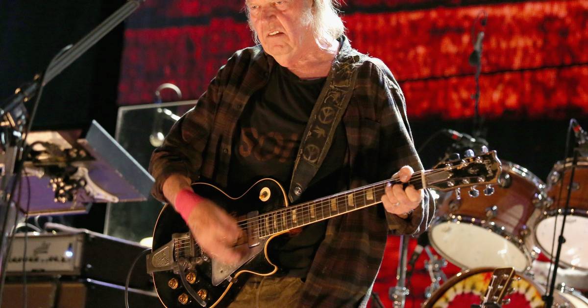Neil Young declara seu apoio a Kamala Harris: “Ela nos diz a verdade”