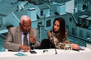 Costa explica medidas da Habitação aos socialistas sem falar no arrendamento coercivo