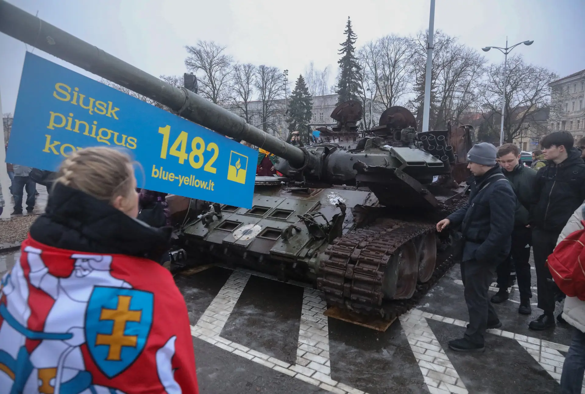 Tanques russos expostos em Vilnius, Lituânia