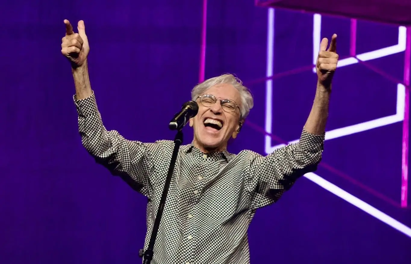 Caetano Veloso dá três concertos em Portugal este ano