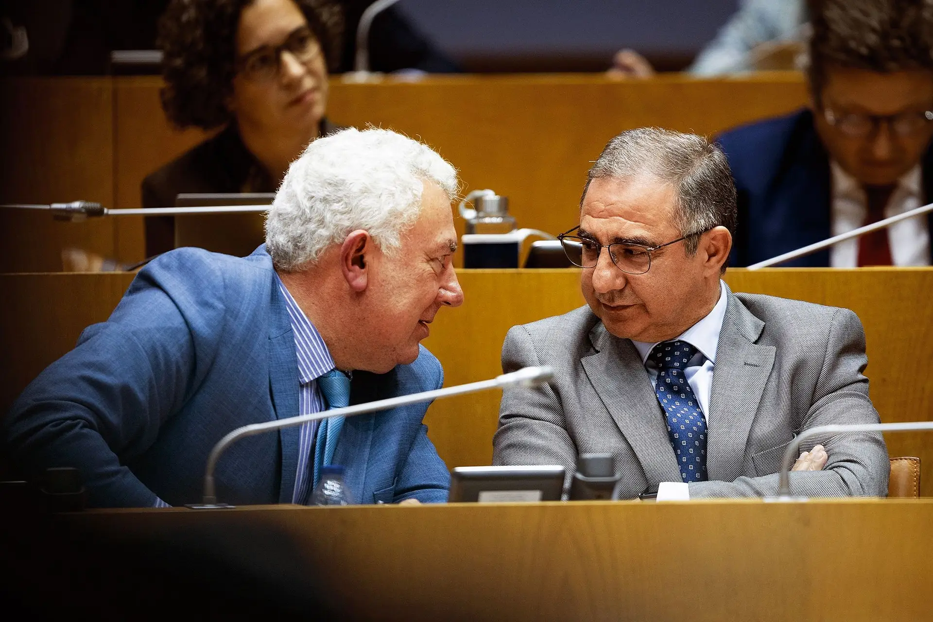 Artur Lima, líder do CDS regional e vice-presidente do Governo, e José Manuel Bolieiro, presidente do executivo açoriano