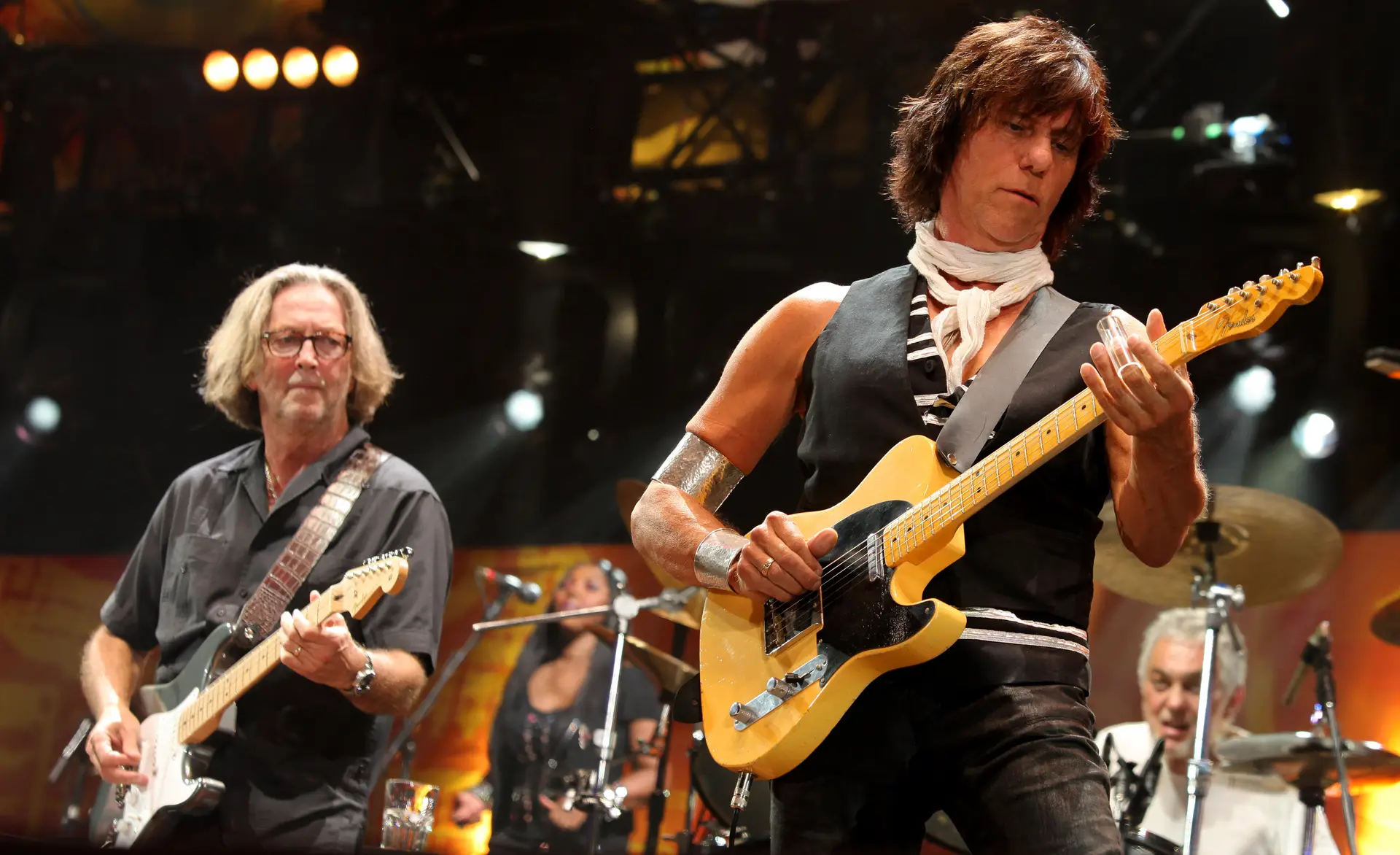 Eric Clapton anuncia concertos de tributo a Jeff Beck em Londres