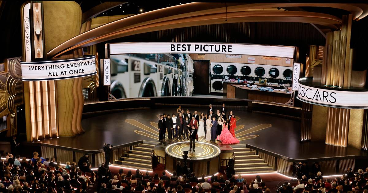 Óscares: “Tudo em Todo o Lado Ao Mesmo Tempo” ganha Melhor Filme e soma sete estatuetas douradas (conheça a lista completa dos vencedores)