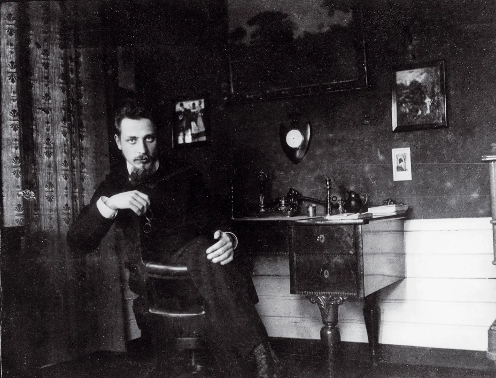 Nesta colecção, Rainer Maria Rilke inclui os primeiros grandes poemas modernos e modernistas que escreveu