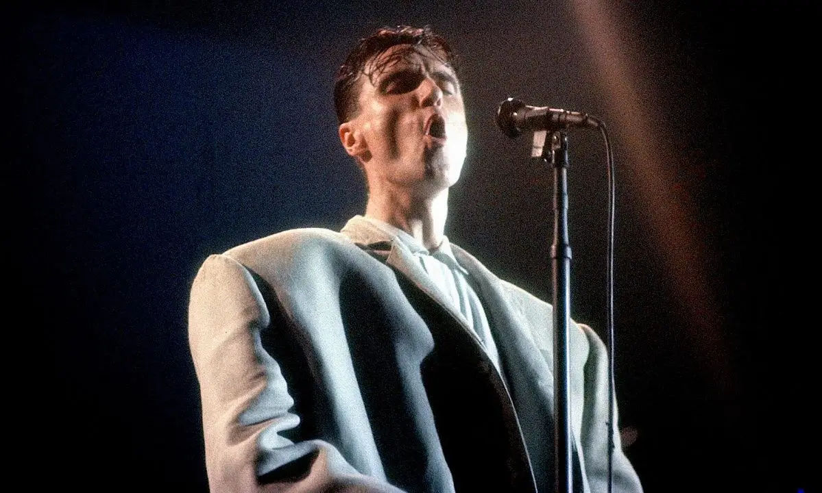 “Stop Making Sense”, filme-concerto dos Talking Heads, vai voltar ao cinema em versão restaurada